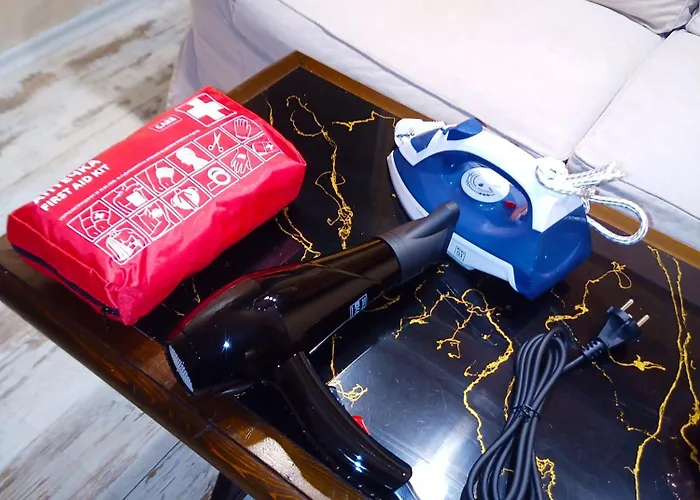 Lion's Bridge 1 - Center *