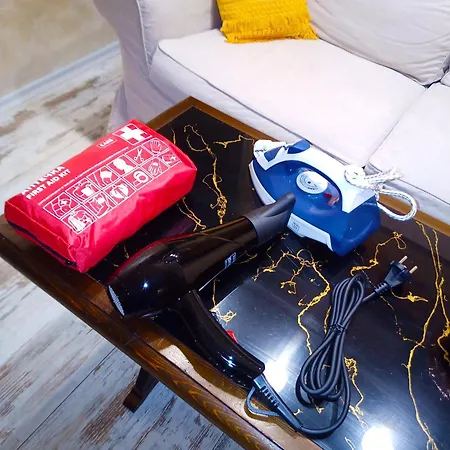 Lion's Bridge 1 - Center *